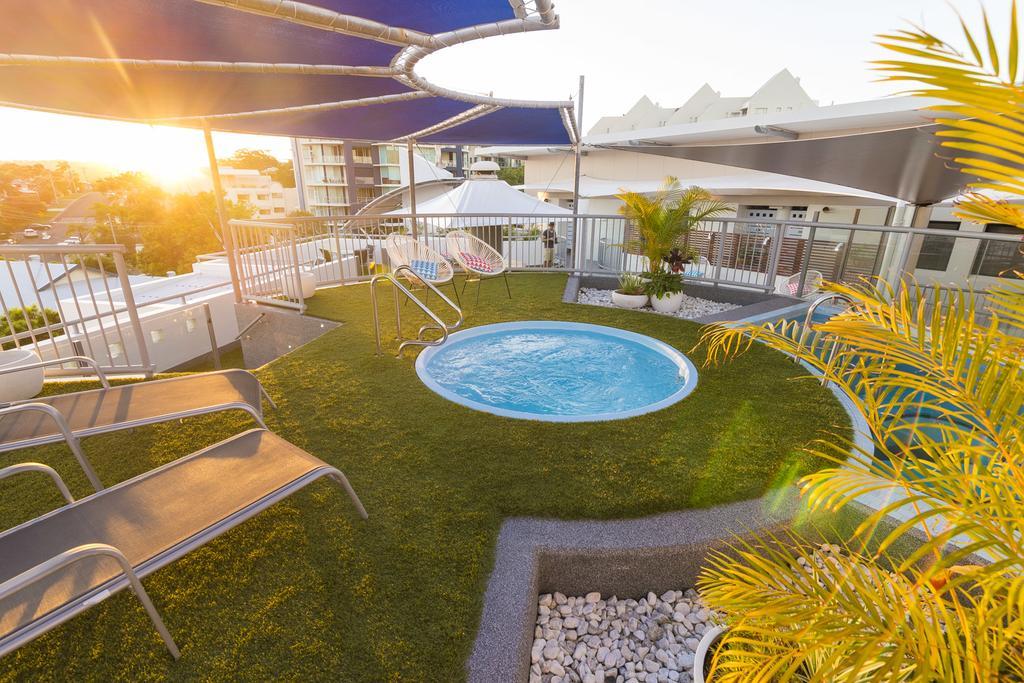 Beach Club Resort Mooloolaba Extérieur photo