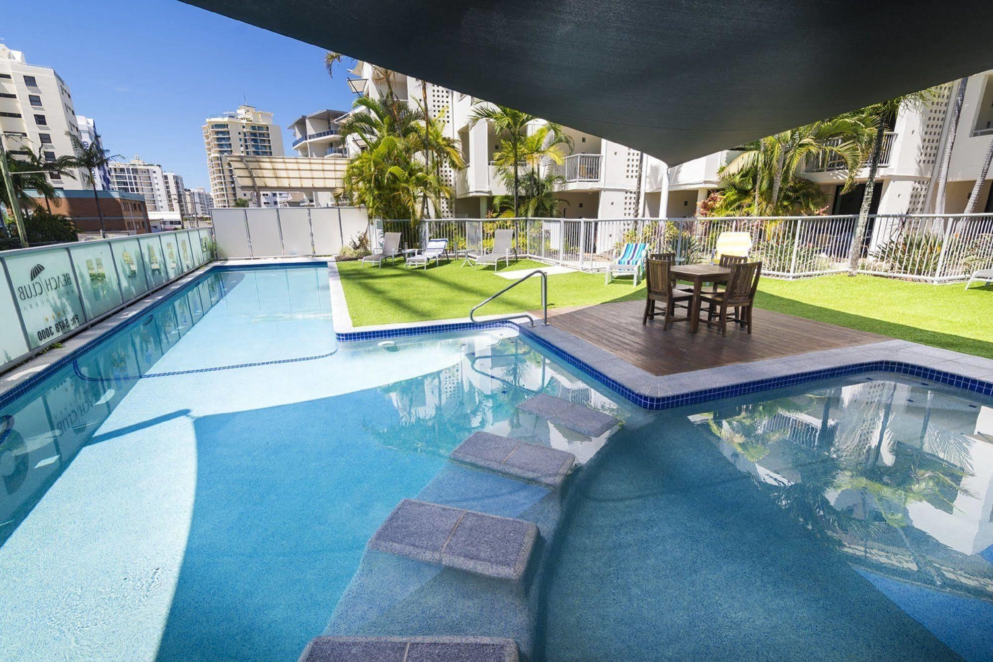 Beach Club Resort Mooloolaba Extérieur photo